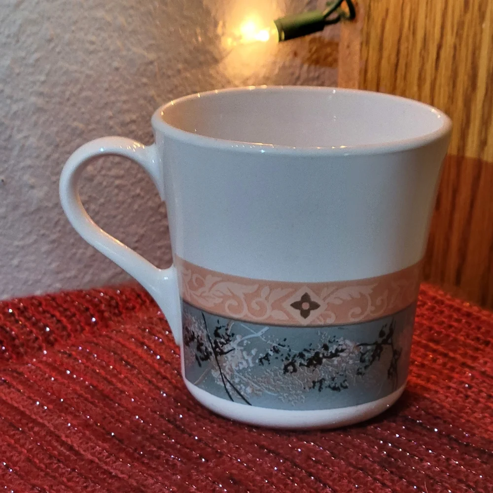 Corningware excellent see